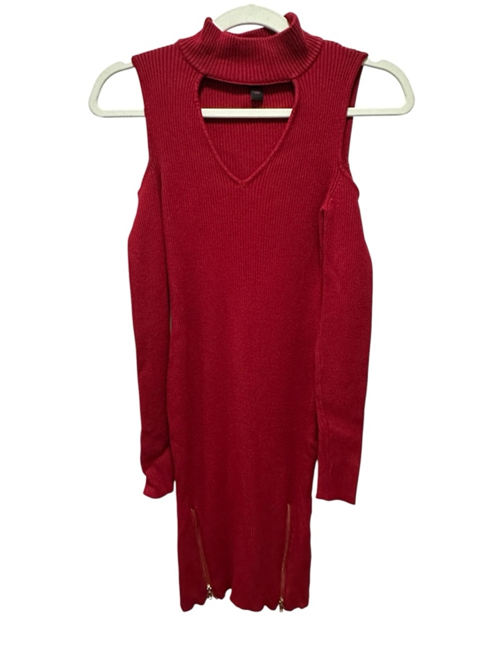 Material Girl Red Cold-Shoulder Ribbed Mock-Neck Dress
